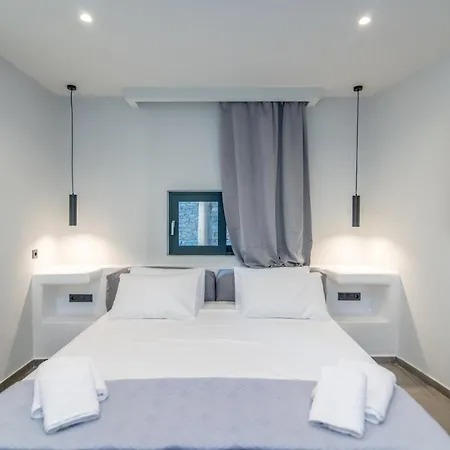 Sunset Junior Suites Agios Ioannis  Exterior photo