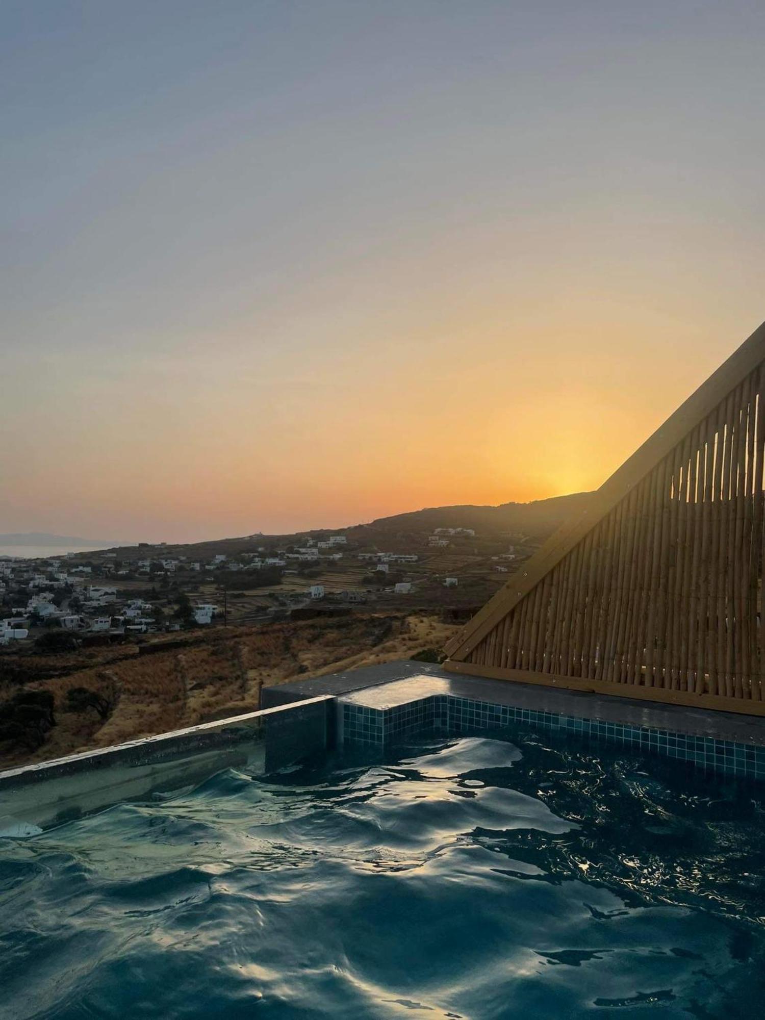 Sunset Junior Villa *